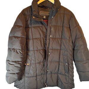 Tommy Hilfiger Black Jacket 2XL - Stylish & Comfortable! (Women)